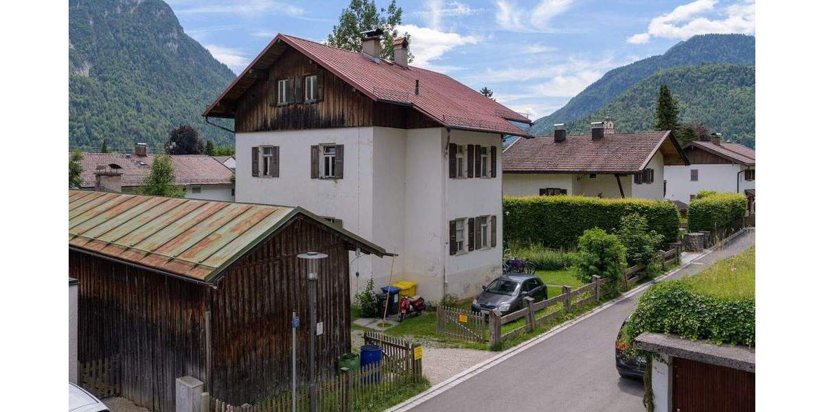 Mehrfamilienhaus, Wohnhaus Mittenwald - 8 Zimmer, 207 m&sup2;, 1.200.000&euro; | Angebot:25734605