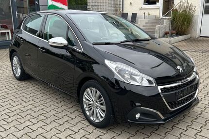 Peugeot 208 67.750 km 9.800 € Burgau 89331