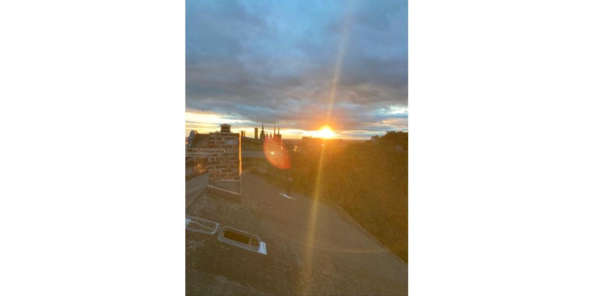 Dachgeschoßwohnung Halle (Saale) - 4 Zimmer, 90 m&sup2;, 631&euro; | Angebot:25407102