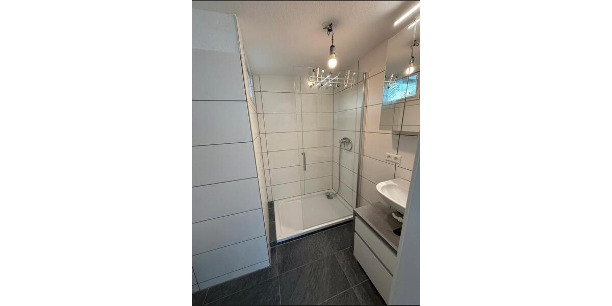 Mehrfamilienhaus, Wohnhaus Balingen - 6 Zimmer, 105 m&sup2;, 900&euro; | Angebot:24744635