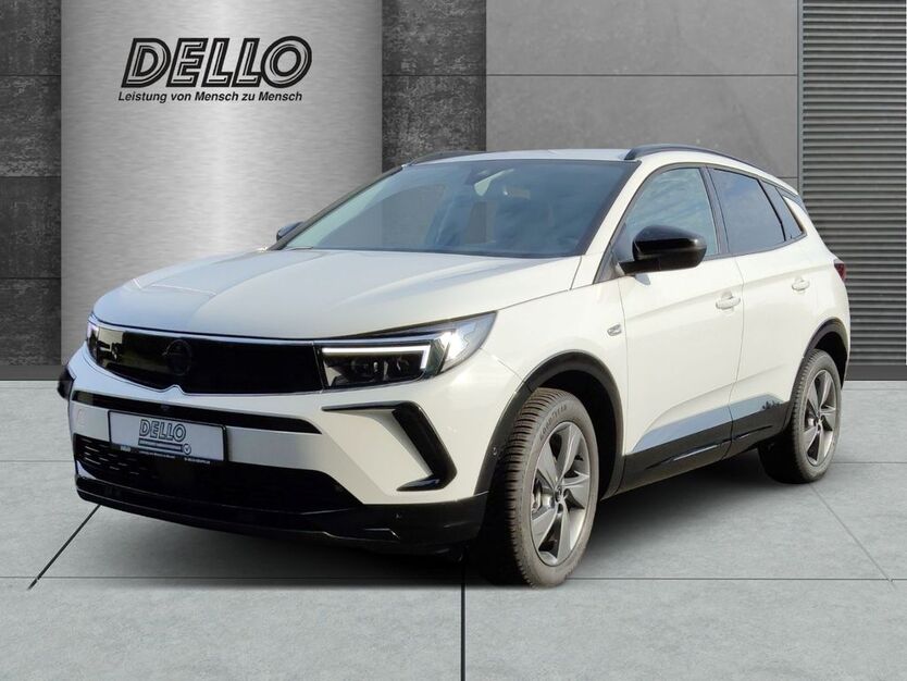 Opel Grandland (X) 4.630 km 27.990 € Schleswig 24837