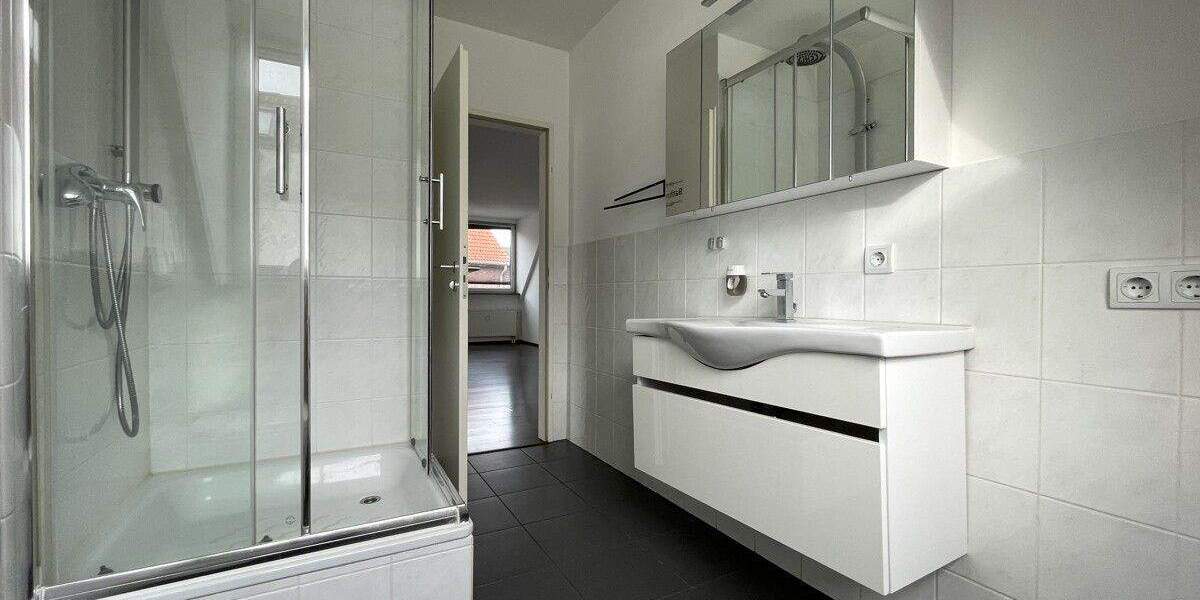 Gewerbeobjekt Wedel - 6 Zimmer, 150 m&sup2;, 390.000&euro; | Angebot:23976726