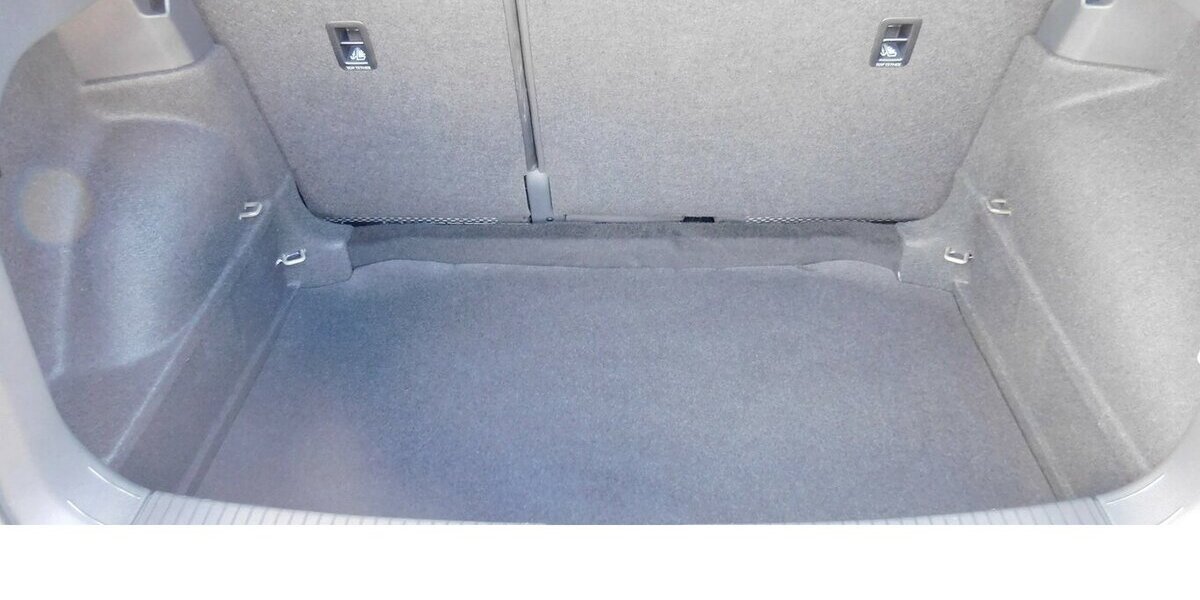 VW T-Cross 1.0 Basis BMT TSI Klima Navi 8.400 km 18.690 &euro; Vordorf 38533