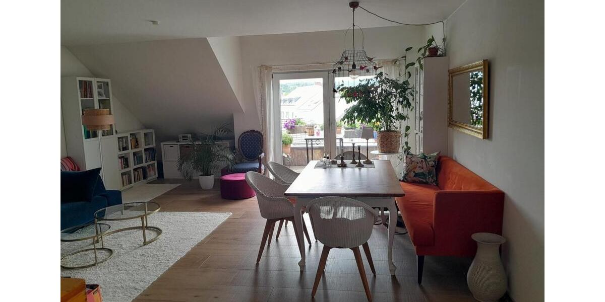 Dachgeschoßwohnung Aschaffenburg Damm - 2 Zimmer, 77 m&sup2;, 399.000&euro; | Angebot:27093210