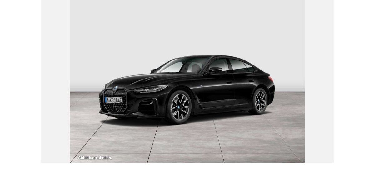 BMW i4 38.988 km 39.490 &euro; Köln-West 50858