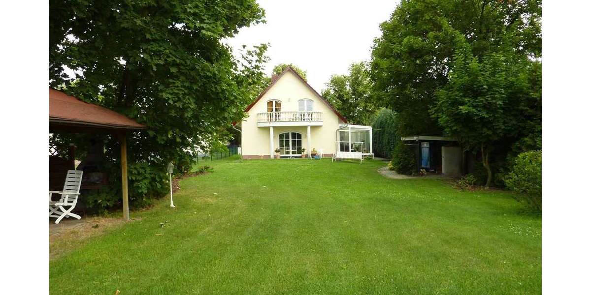 Einfamilienhaus Beeskow - 3 Zimmer, 130 m&sup2;, 550.000&euro; | Angebot:26381801