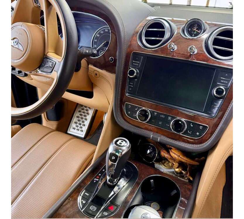 Bentayga