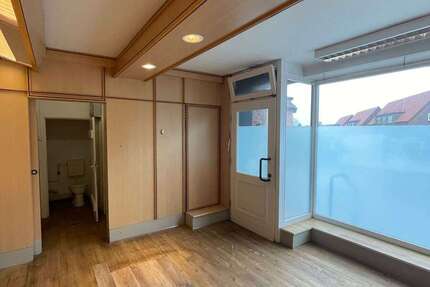 Gewerbeobjekt Stade Kopenkamp - 350&euro; | Angebot:25448870