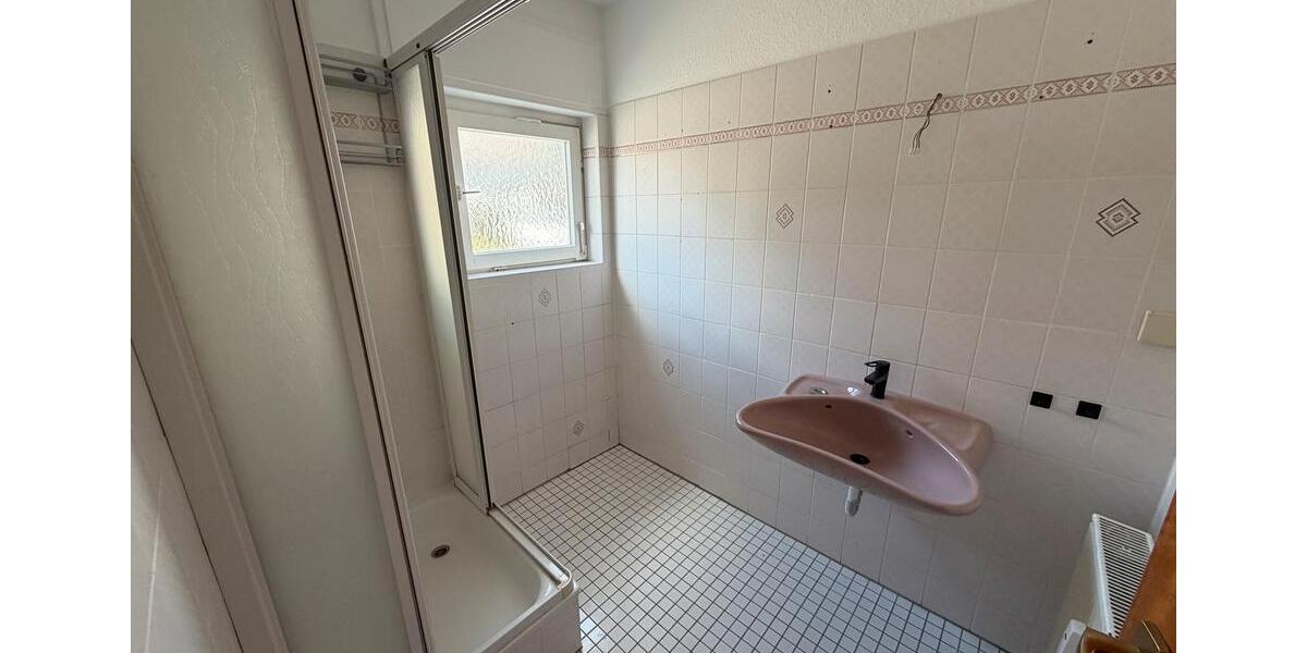 Erdgeschoßwohnung Frankfurt am Main Unterliederbach - 3 Zimmer, 80 m&sup2;, 1.050&euro; | Angebot:26286571