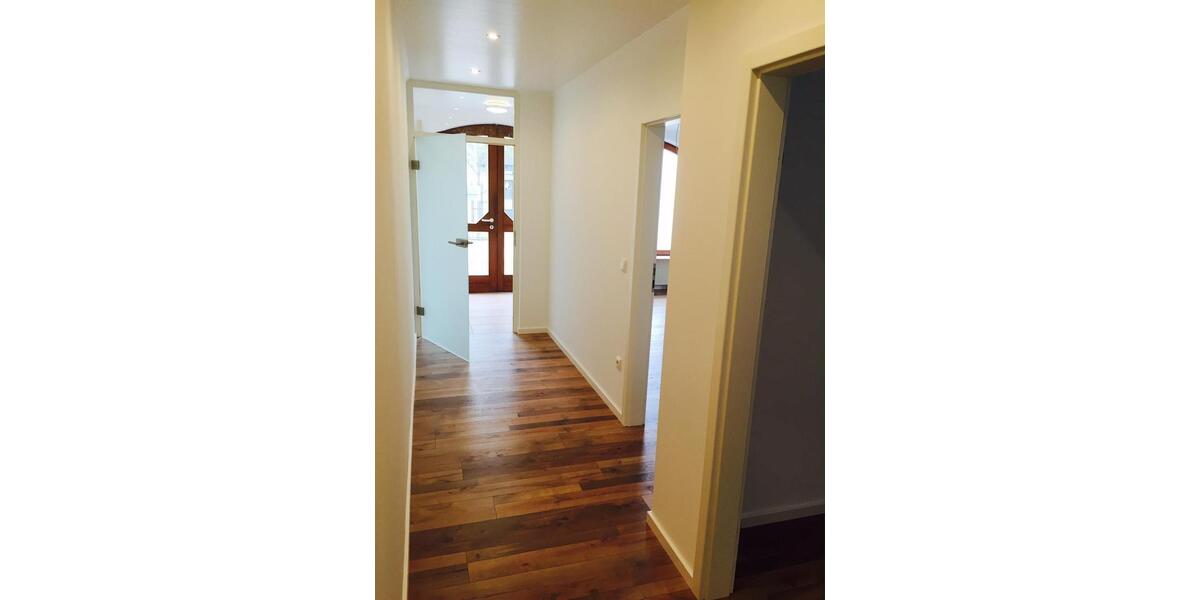 Erdgeschoßwohnung Ansbach - 4 Zimmer, 127 m&sup2;, 255.000&euro; | Angebot:26230495