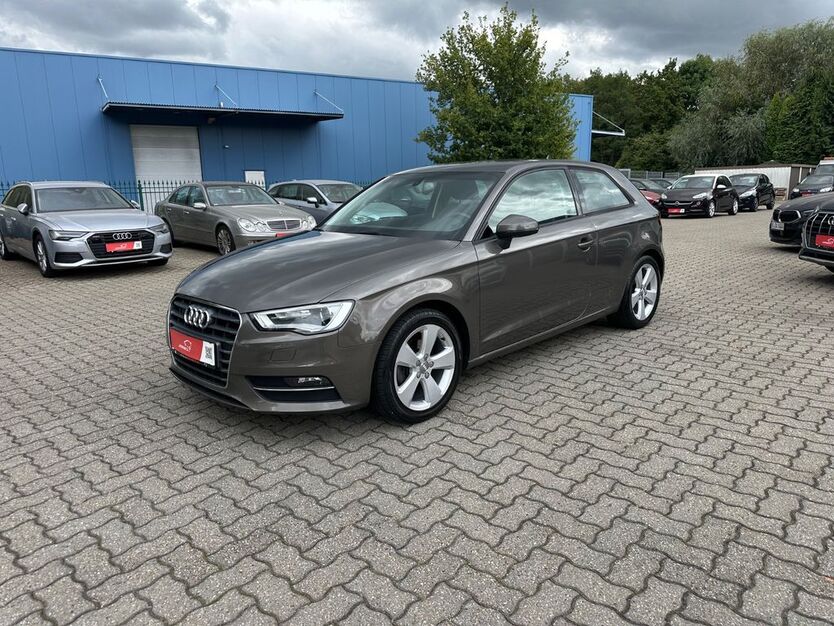Audi A3 105.113 km 11.490 € Hückelhoven 41836