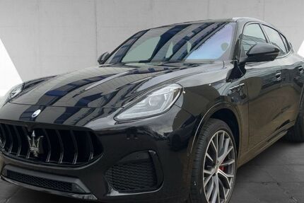 Maserati Grecale 23.800 km 76.500 &euro; Hamburg 20537