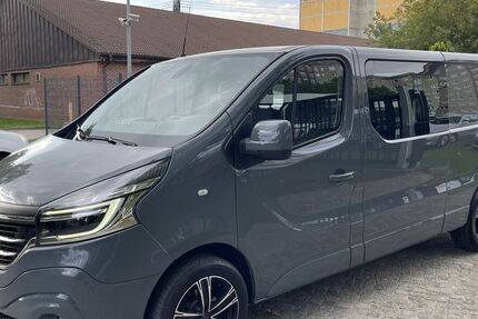 Renault Trafic 200.000 km 16.541 &euro; Berlin 12681