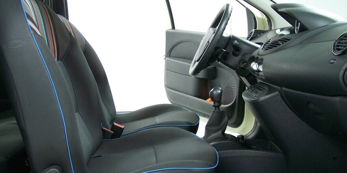 Renault Twingo Liberty+KLIMA+ALLWETTERREIFEN+FALTDACH 87.456 km 4.341 &euro; Hamburg 22119