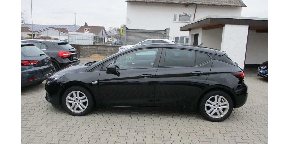 Opel Astra 102.872 km 10.699 &euro; Babenhausen 64832