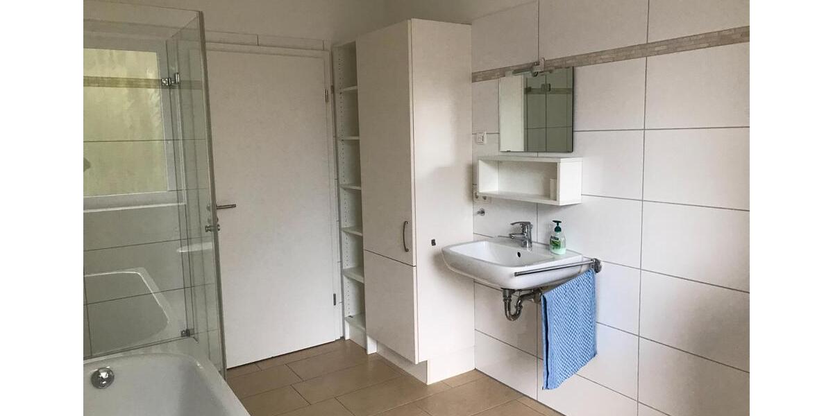 Etagenwohnung Wedemark - 2.5 Zimmer, 81 m&sup2;, 310.000&euro; | Angebot:26805075
