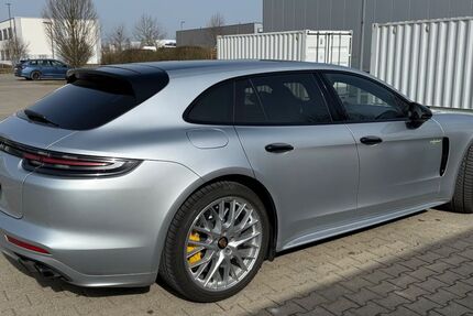 Porsche Panamera 99.300 km 96.800 &euro; Lippstadt 59555