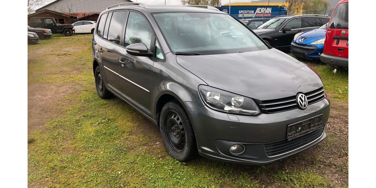 VW Touran 293.200 km 5.399 &euro; Offenbach an der Queich 76877