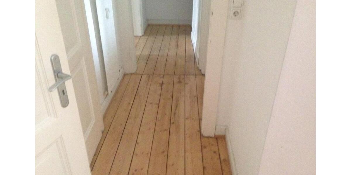 Dachgeschoßwohnung Bonn Bad Godesberg - 1 Zimmer, 18 m&sup2;, 500&euro; | Angebot:25637288