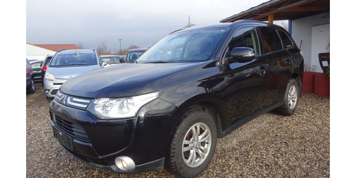 Mitsubishi Outlander 165.307 km 5.950 &euro; Dresden 01219
