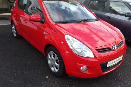 Hyundai i20 137.912 km 4.985 &euro; Bad Honnef 53604