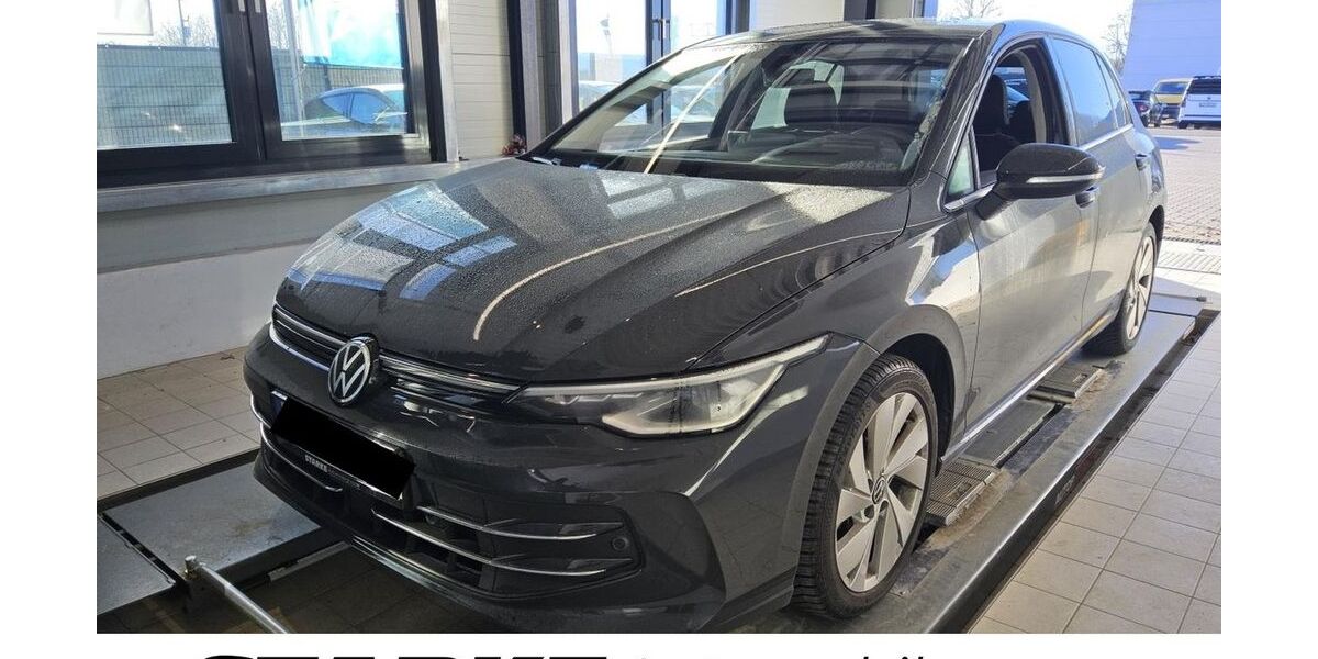 VW Golf 9.365 km 29.920 &euro; Vechta 49377