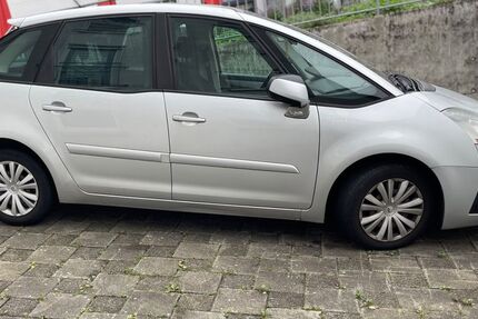 Citroen C4 Picasso 155.221 km 2.500 € Biberach 88400
