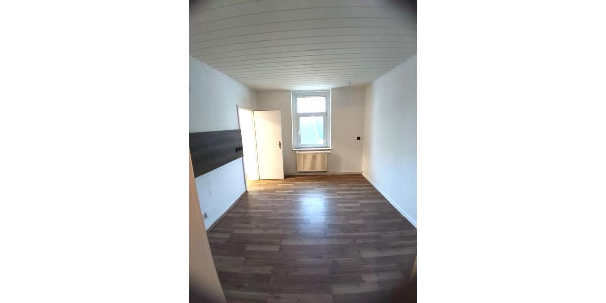 Etagenwohnung Rodewisch - 4 Zimmer, 75 m&sup2;, 425&euro; | Angebot:18916932