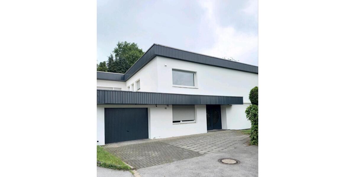 6 Zimmer Einfamilienhaus mit Kamin , am Ende privater Sackgasse 6 zimmer