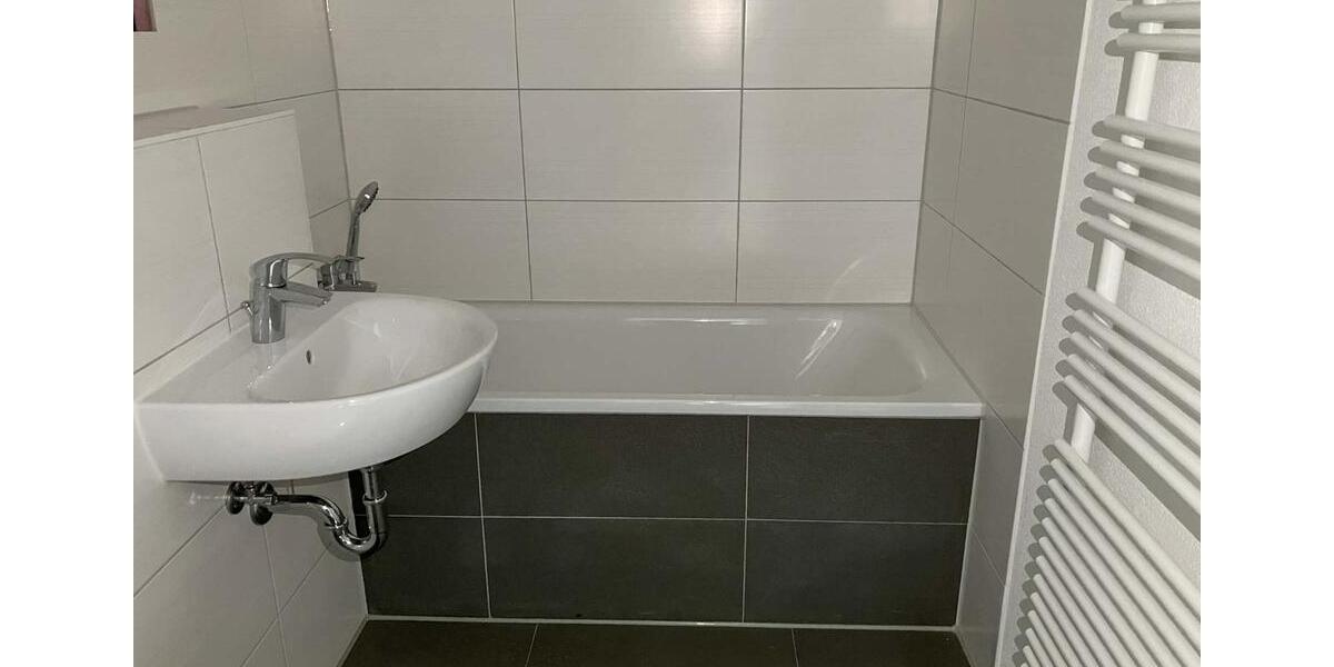 Etagenwohnung Zschopau - 6 Zimmer, 126 m&sup2;, 844&euro; | Angebot:24625039