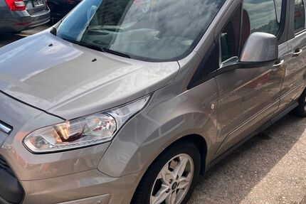 Ford Tourneo Connect 196.500 km 9.800 &euro; Leipzig / Holzhausen 04288