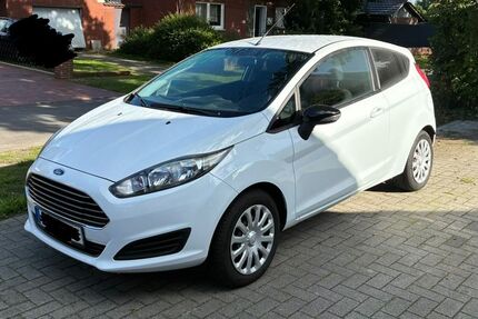 Ford Fiesta 124.000 km 4.800 &euro; Geeste 49744