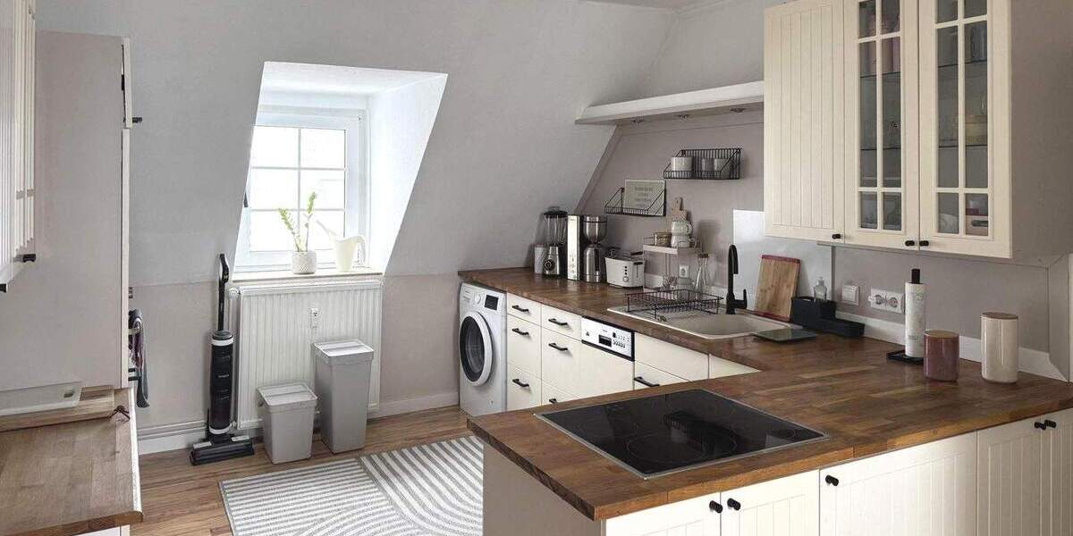 Etagenwohnung Jork Ladekop - 3 Zimmer, 107 m&sup2;, 239.000&euro; | Angebot:24810045