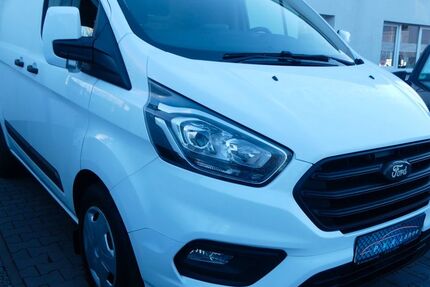 Ford Transit Custom 146.000 km 18.850 &euro; Löhne 32584