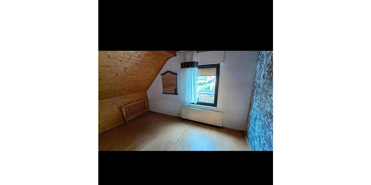 Reihenhaus Bad Oeynhausen Dehme - 5 Zimmer, 120 m&sup2;, 130.000&euro; | Angebot:26228201