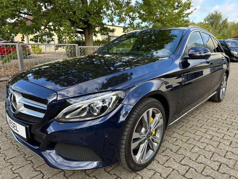 Mercedes-Benz C 250 223.700 km 14.990 € Neukirchen-Vluyn 47506