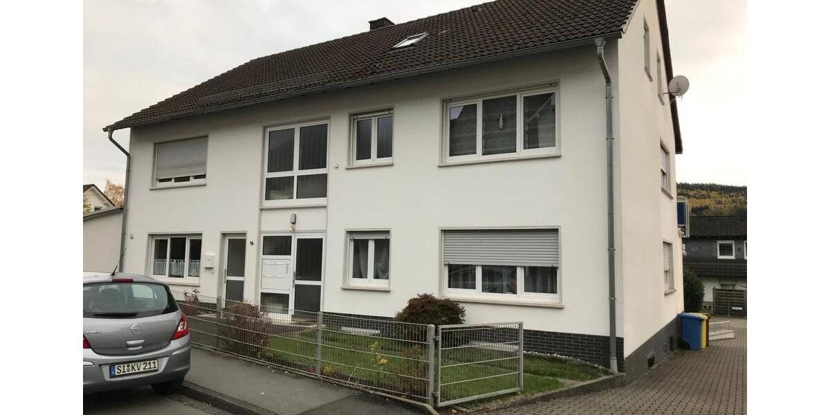 Etagenwohnung Bad Laasphe - 2.5 Zimmer, 69 m&sup2;, 650&euro; | Angebot:26350545