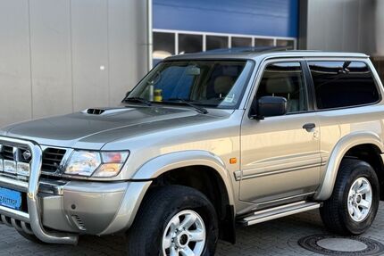 Nissan Patrol 328.378 km 15.999 &euro; Bottrop 46238