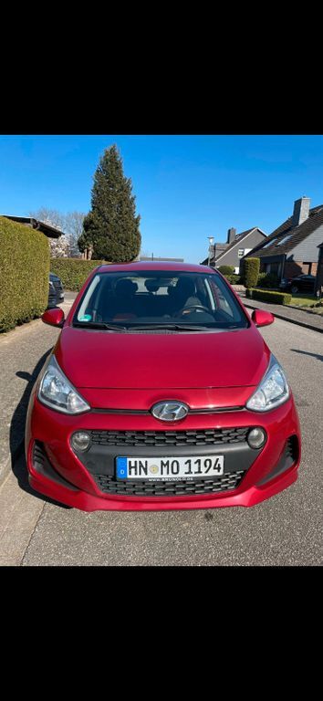 i10