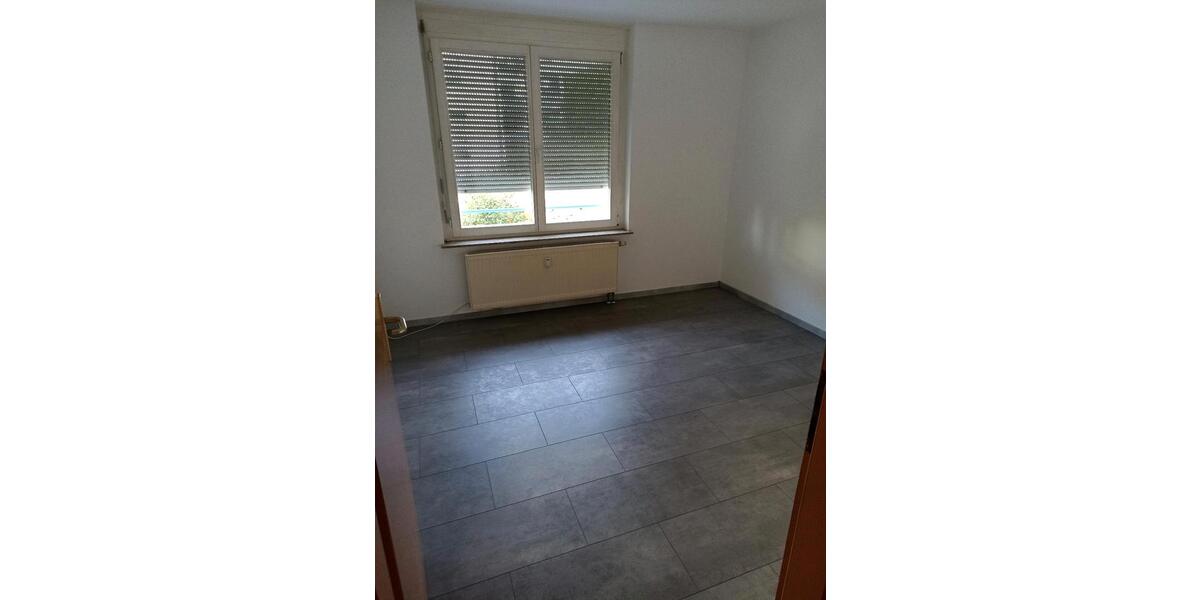 2 Zimmer Wohnung mit Balkon incl Küche und Stellplatz 2 zimmer