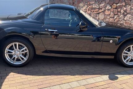 Mazda MX-5 76.000 km 12.900 &euro; Bad Orb 63619