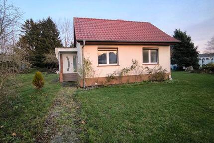 Einfamilienhaus in Niepars zu vermieten 2 zimmer