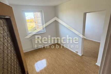 Wohnung Schönebeck - 4 Zimmer, 65 m&sup2;, 32.900&euro; | Angebot:27453442
