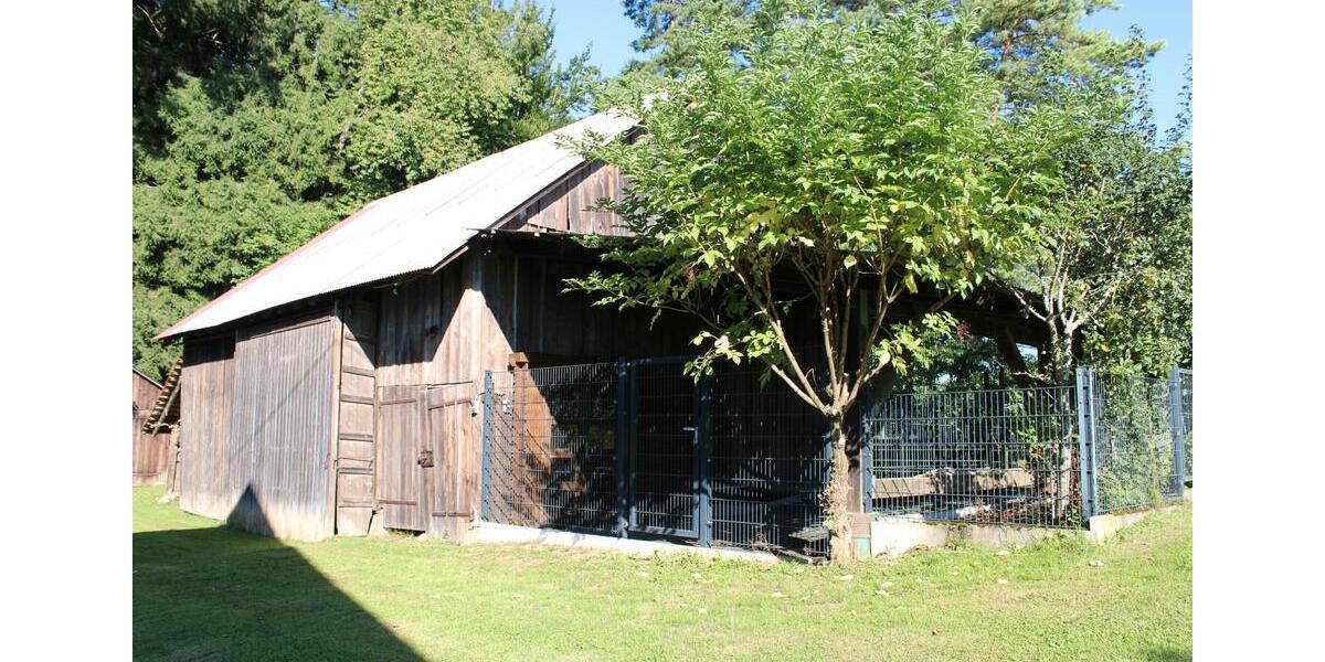 Bauernhaus, Landhaus Stühlingen - 8 Zimmer, 270 m&sup2;, 1.295.000&euro; | Angebot:26087153