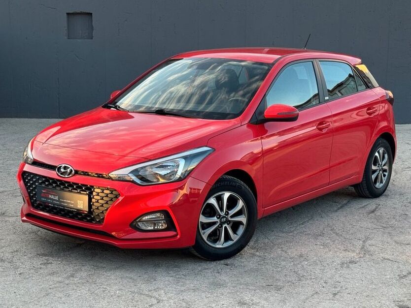 i20