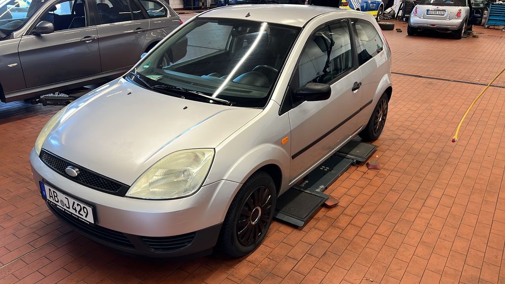 Ford Fiesta 179.000 km 1.400 &euro; Aschaffenburg 63742