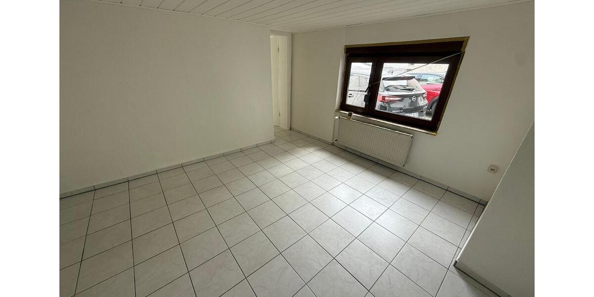 Erdgeschoßwohnung Binningen - 3 Zimmer, 75 m&sup2;, 400&euro; | Angebot:26673417