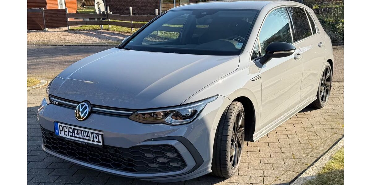 VW Golf 69.000 km 24.999 &euro; Blomesche Wildnis 25348