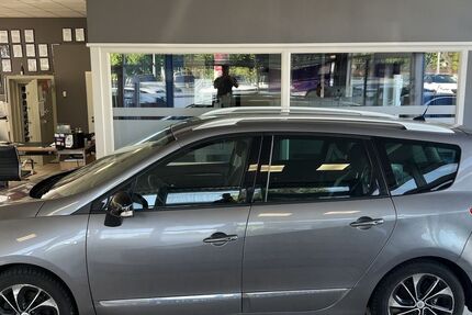 Renault Scenic 261.478 km 3.690 &euro; Hannover 30419