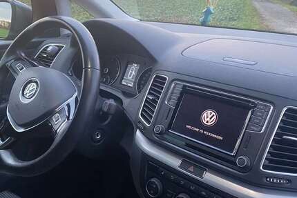 VW Sharan 82.000 km 28.300 &euro; Königswinter 53639